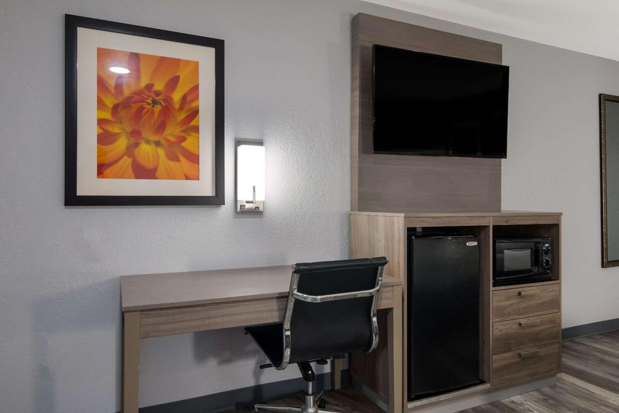 Quality Inn Near Casinos And Convention Center Bossier City Zewnętrze zdjęcie